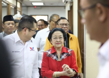(Foto Istimewa) Megawati Soekarnoputri all out memenangkan duet Ganjar Pranowo-Mahfud MD (GAMA)