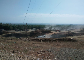 Tampak salah satu titik lokasi praktik tambang batu belah yang berada di blok Cinagrog, Desa
Malingping Utara. Foto beberapa waktu lalu.
