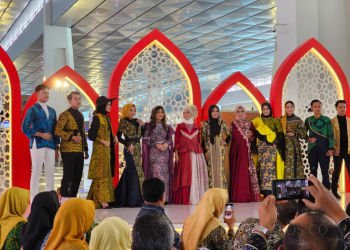 Hari Batik Nasional