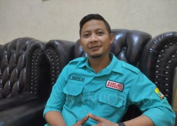 EDWIN MAHESA PARDEDW//Kepala Dinas Dinkopukmperindag Kota Serang, Wahyu Nurjamil saat ditemui di kantornya.