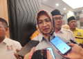Ketua TKD Prabowo-Gibran Provinsi Banten, Airin Rachmi Diany saat memberikan keterangan kepada awak media, Kamis (23/11/2023). LUKMAN HAPIDIN/BANTEN POS