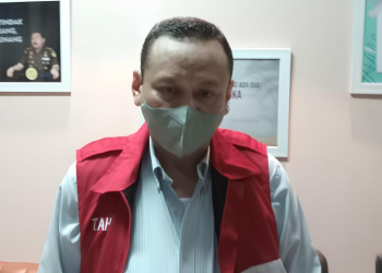 Manager Bank Banten berinisial RW atas kasus penggelapan uang kredit ditahan Kejaksaan Kabupaten Tangerang. (HO/Kejari Tangerang)