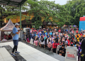 Bacalon Walikota Serang Achmad Herwandi bersama ribuan emak-emak menggelar lomba senam sehat ASIK di kawasan Stadion Maulana Yusuf pada Minggu (7/7)/Dok. Istimewa
