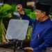 Presiden Prabowo Subianto menyampaikan pidato usai dilantik pada sidang paripurna MPR di Gedung Nusantara, Kompleks Parlemen, Senayan, Jakarta, Minggu (20/10/2024). Prabowo Subianto dan Gibran Rakabuming Raka resmi menjabat sebagai Presiden dan Wakil Presiden Republik Indonesia masa bakti 2024-2029. ANTARA FOTO/Rivan Awal Lingga/aww.