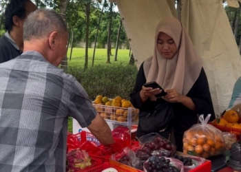 Suvarna Sutera Meriahkan Tahun Baru dan Imlek dengan Pesta Buah