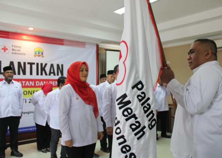 Kembali Dilantik Jadi Ketua PMI Kota Serang, Adde Rosssi Prioritaskan UDD