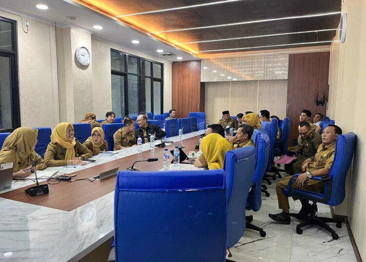 Suasana rapat Rapat Evaluasi OPD dengan Satgas PAD di Pemkot Cilegon, Senin (16/6). ISTIMEWA