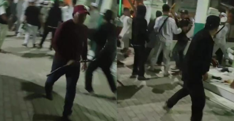 Bentrok antar ormas.