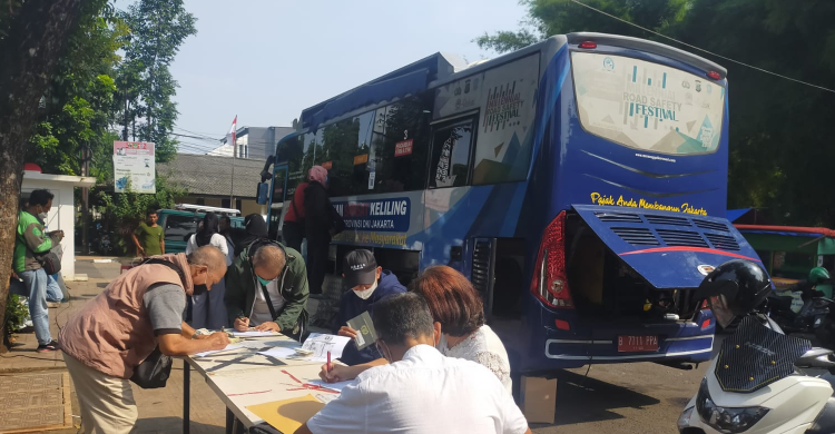 SIM keliling Tangerang Kota hari ini Senin (21/7/2025) digelar di dua lokasi.